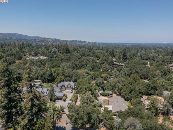 19394 Bainter Ave, Los Gatos CA 95030