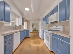 19394 Bainter Ave, Los Gatos CA 95030