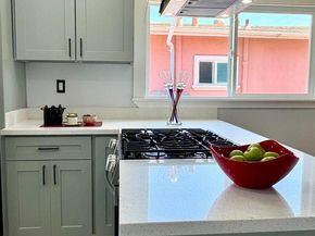 7200 Favor St, Oakland CA 94621