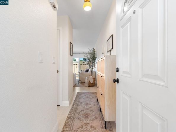 6625 Pioneer Ln, Dublin CA 94568