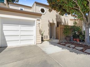 6625 Pioneer Ln, Dublin CA 94568