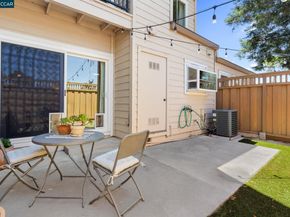 6625 Pioneer Ln, Dublin CA 94568