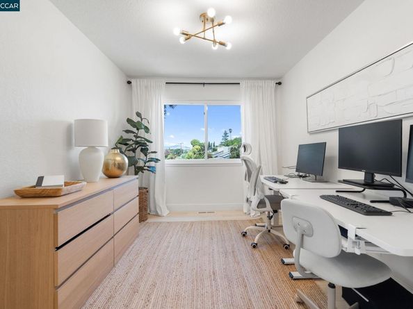 6625 Pioneer Ln, Dublin CA 94568