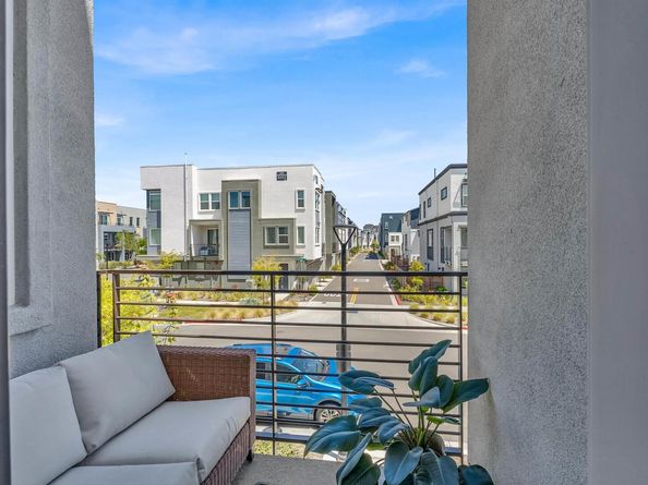 2866 Crusader st, Alameda CA 94501
