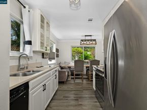 3397 Orchard Valley Ln, Lafayette CA 94549