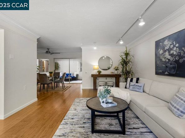 1833 Skycrest Dr 2, Walnut Creek CA 94595
