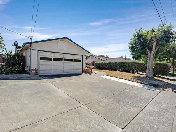 967 Miranda Way, Livermore CA 94550
