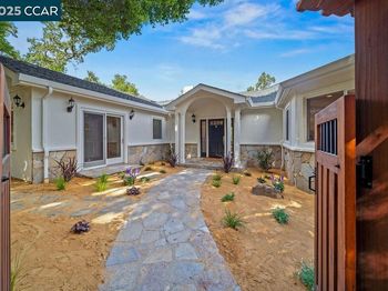 921 Foye Drive