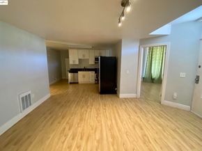 3607 Maple Ave, Oakland CA 94602