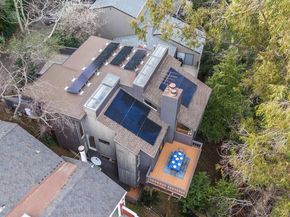 6425 Zinn Dr, Oakland CA 94611