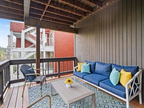 6425 Zinn Dr, Oakland CA 94611