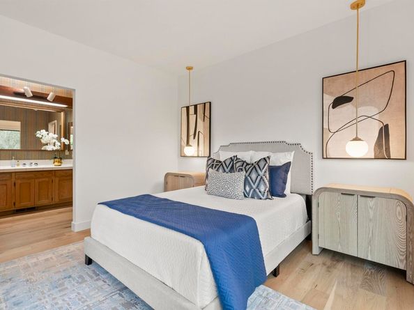 6425 Zinn Dr, Oakland CA 94611