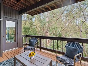 6425 Zinn Dr, Oakland CA 94611