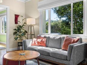 1222 Hollywood Ave, Oakland CA 94602
