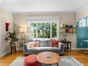 1222 Hollywood Ave, Oakland CA 94602