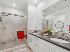 1815 Balsa St, Alameda CA 94501