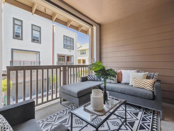 1815 Balsa St, Alameda CA 94501