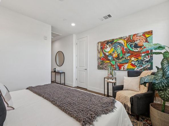 1815 Balsa St, Alameda CA 94501