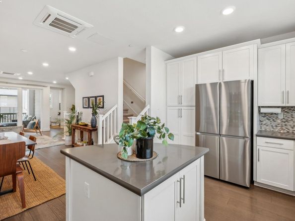 1815 Balsa St, Alameda CA 94501