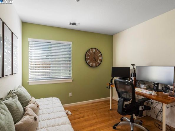 1727 Sutter St, Livermore CA 94551
