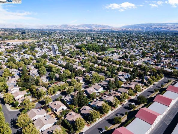 1727 Sutter St, Livermore CA 94551
