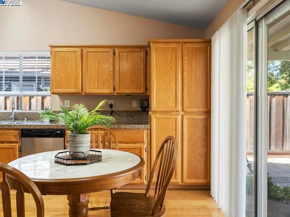 1727 Sutter St, Livermore CA 94551
