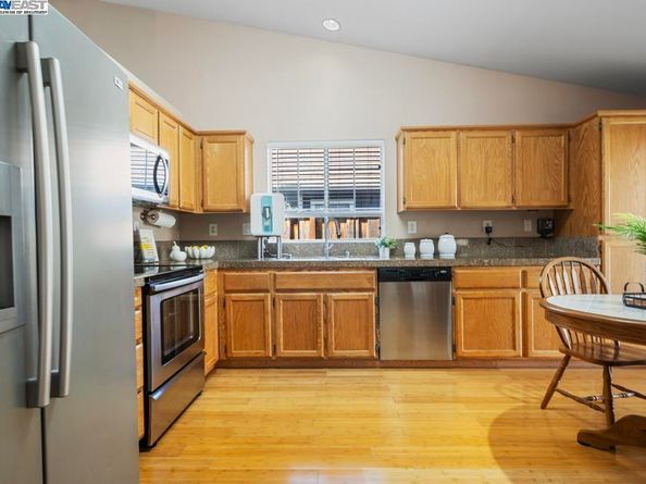 1727 Sutter St, Livermore CA 94551
