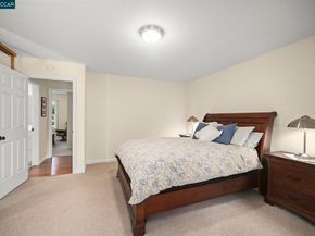 323 Laurel Dr, Danville CA 94526
