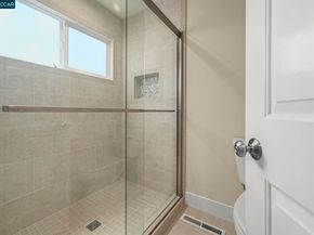 323 Laurel Dr, Danville CA 94526