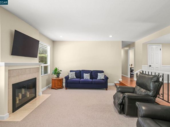 323 Laurel Dr, Danville CA 94526