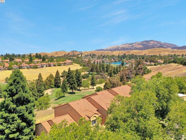 805 Watson Canyon Ct 359, San Ramon CA 94582