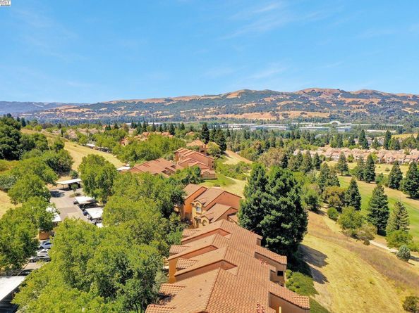 805 Watson Canyon Ct 359, San Ramon CA 94582