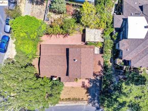 700 Coventry Rd, Kensington CA 94707