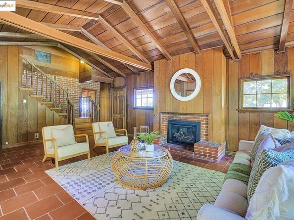 700 Coventry Rd, Kensington CA 94707