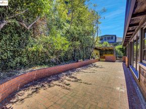 700 Coventry Rd, Kensington CA 94707