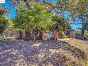 700 Coventry Rd, Kensington CA 94707