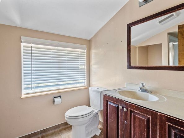 2592 Caballo Ranchero Dr, Diablo CA 94528