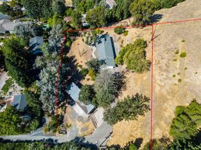 2592 Caballo Ranchero Dr, Diablo CA 94528