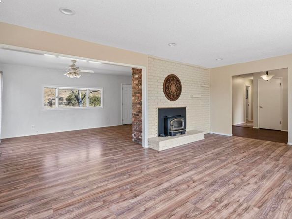 2592 Caballo Ranchero Dr, Diablo CA 94528