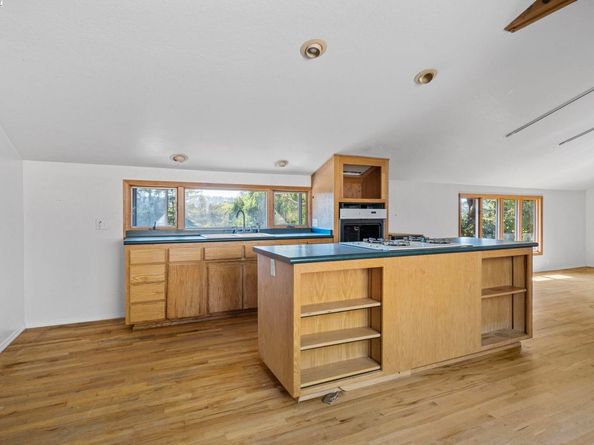 2592 Caballo Ranchero Dr, Diablo CA 94528