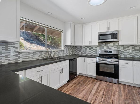 2592 Caballo Ranchero Dr, Diablo CA 94528