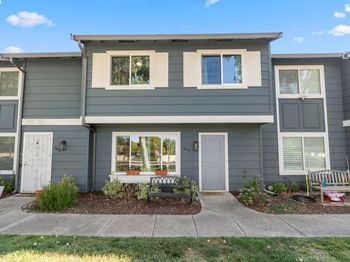 1479 Spring Valley Cmn