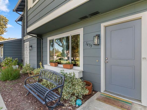 1479 Spring Valley Cmn, Livermore CA 94551