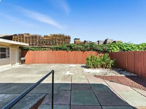 923 90Th Ave, Oakland CA 94603