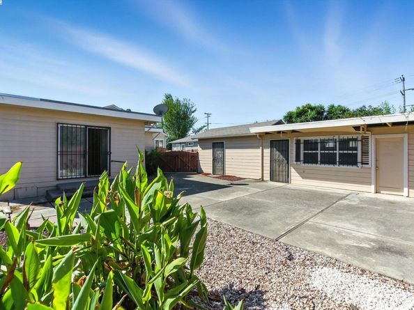923 90Th Ave, Oakland CA 94603