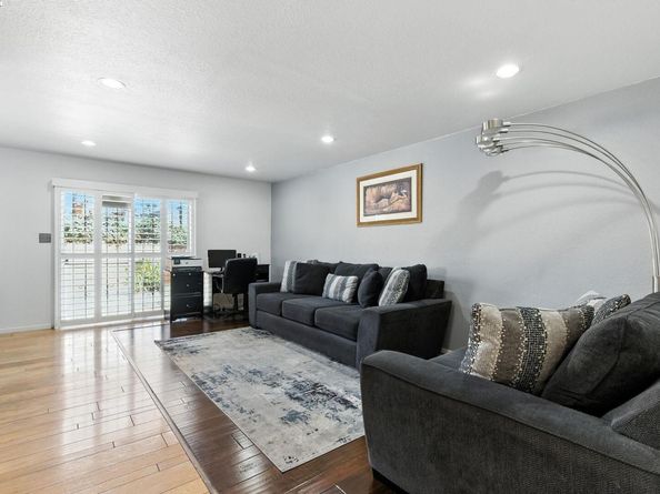 923 90Th Ave, Oakland CA 94603