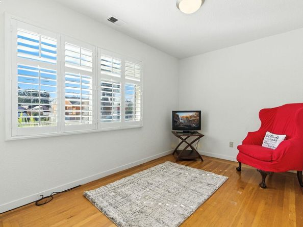 923 90Th Ave, Oakland CA 94603