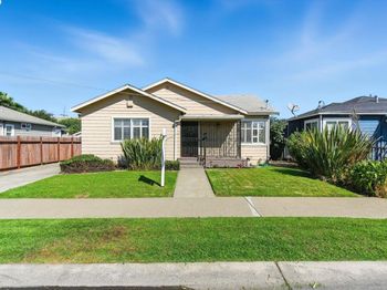 923 90Th Ave