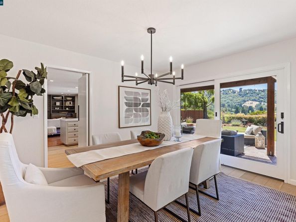 11 Breck Ct, Moraga CA 94556