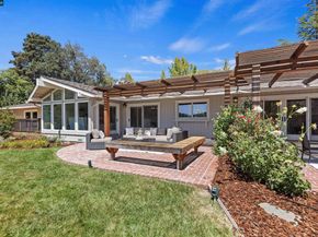 11 Breck Ct, Moraga CA 94556